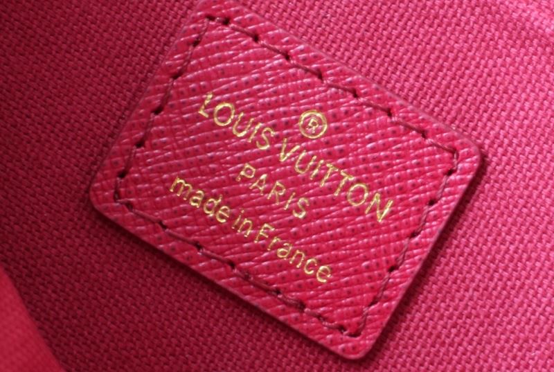Louis Vuitton Purse